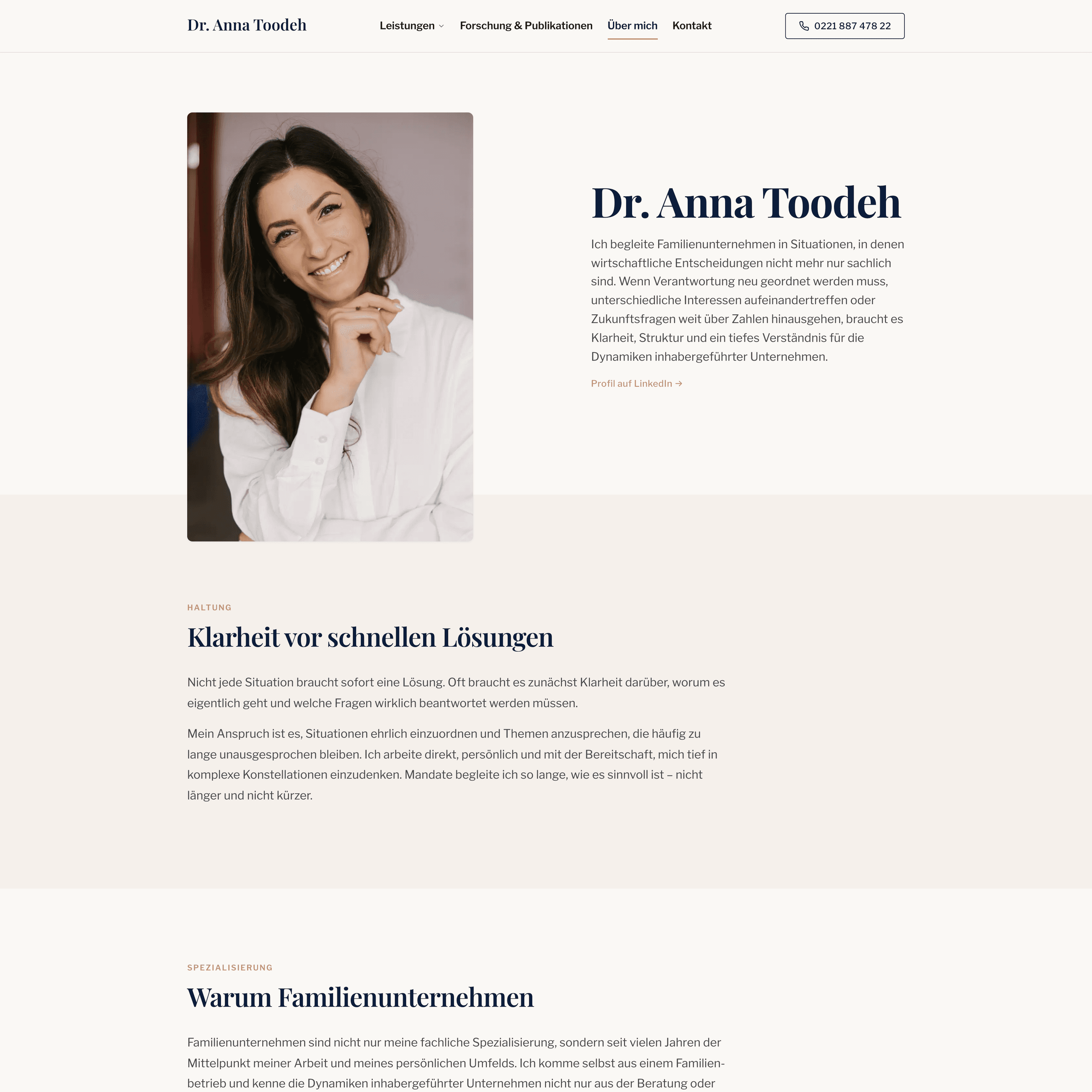 Dr. Anna Toodeh – Über mich Desktop