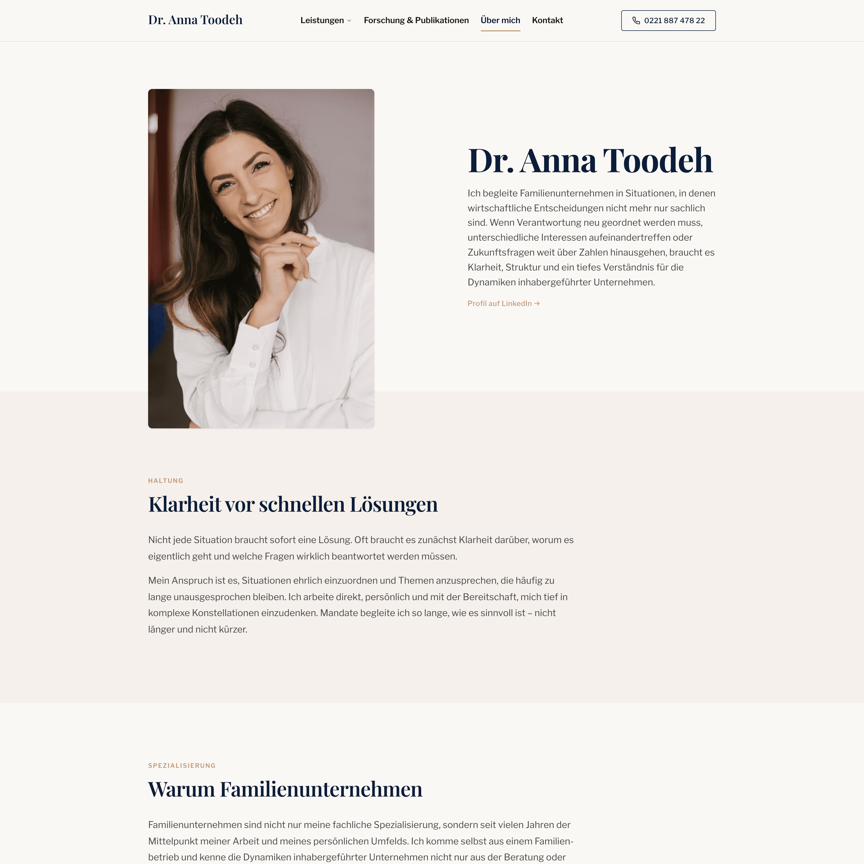 Dr. Anna Toodeh – Über mich Desktop